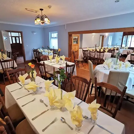 Bed & Breakfast Mount Callan House & Restaurant, Kilmaley County Clare Ennis